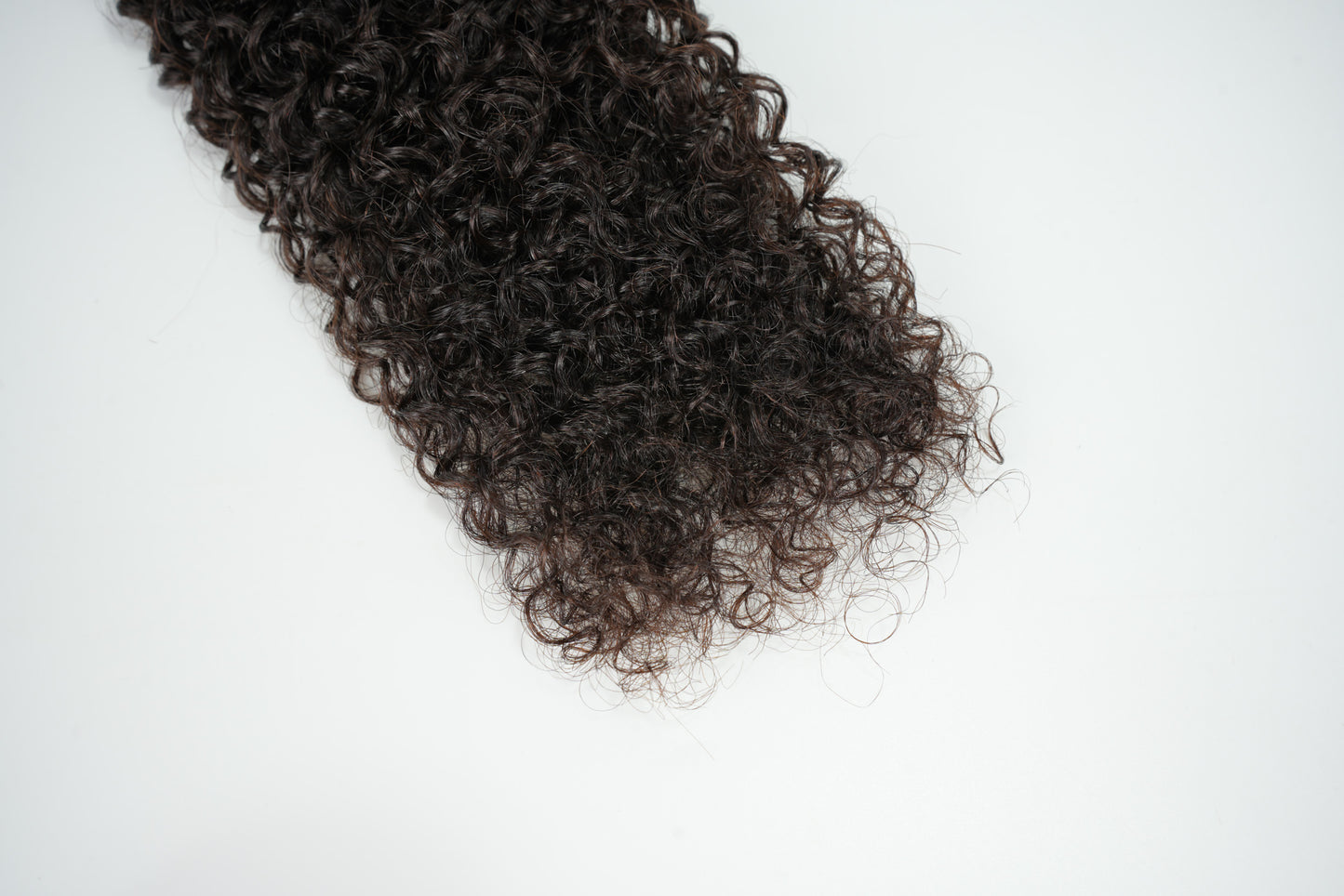 Curly Hair Bundle Weft Raw Hair Can Bleach To #613 Unprocessed